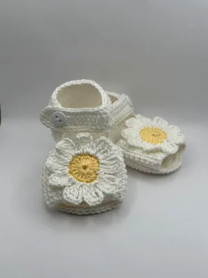 9-12 Month Knitted Daisy Sandal