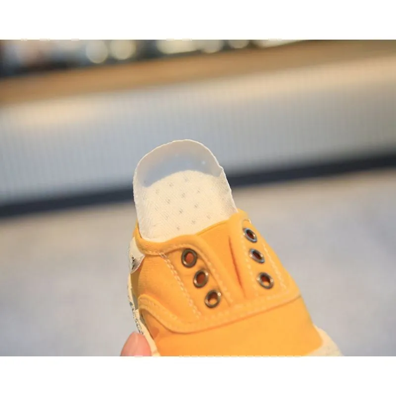 Anti Slip Soft Sole Casual Canvas Shoes