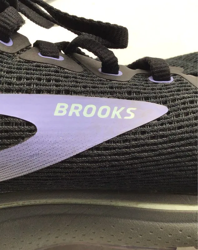 Brooks Women's Black Athletic Shoes - Size 12