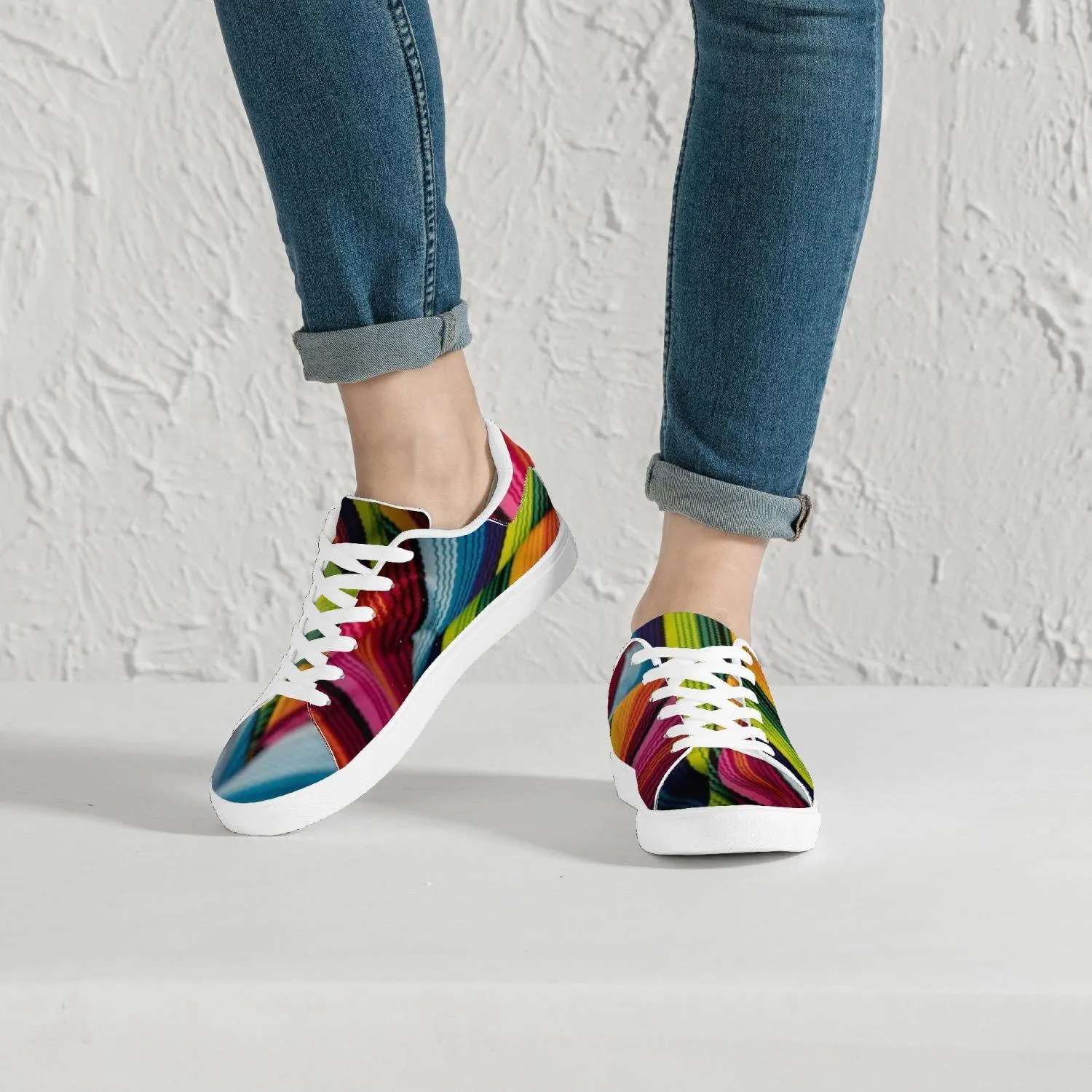 Classic Low-Top Leather Sneakers - White/Black