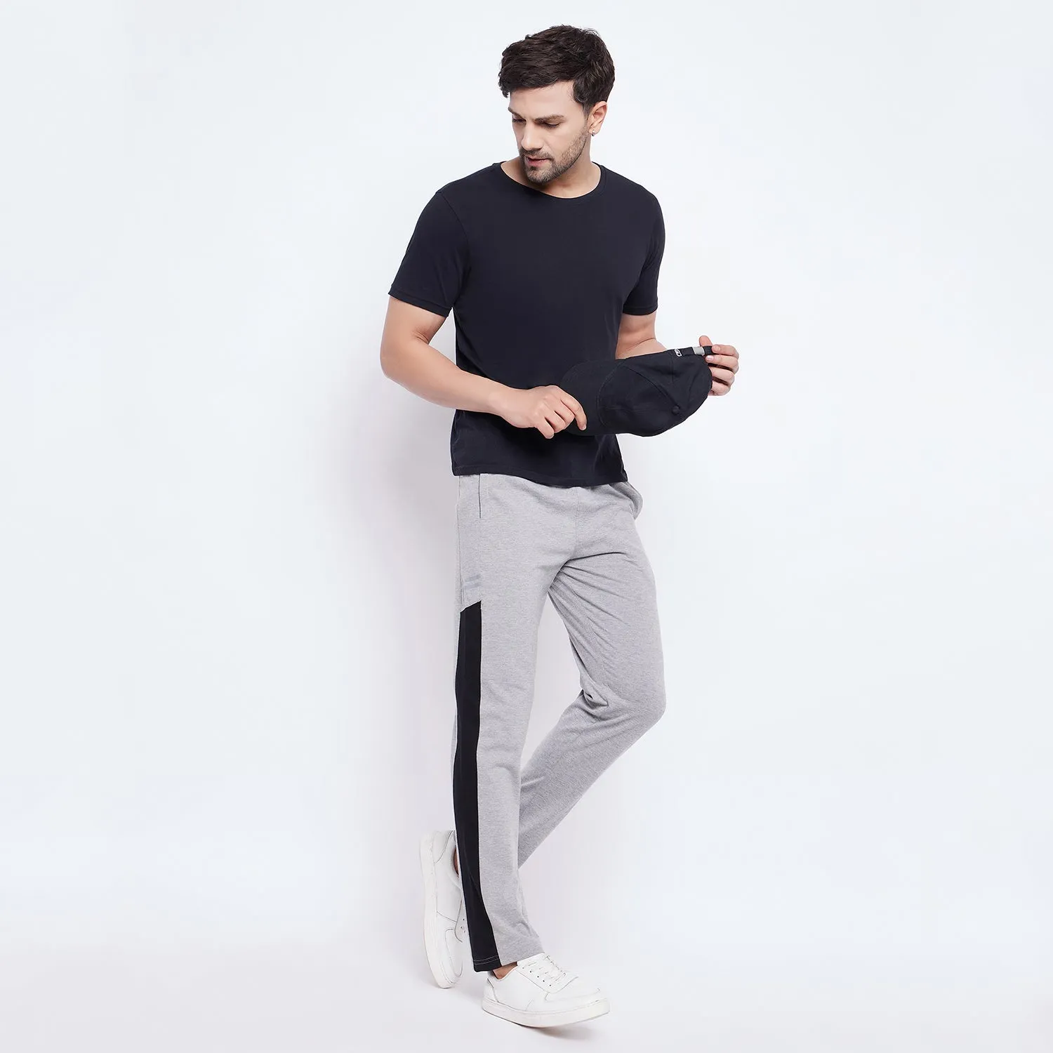 Duke Stardust Men Solid Track Pant (LF5666)