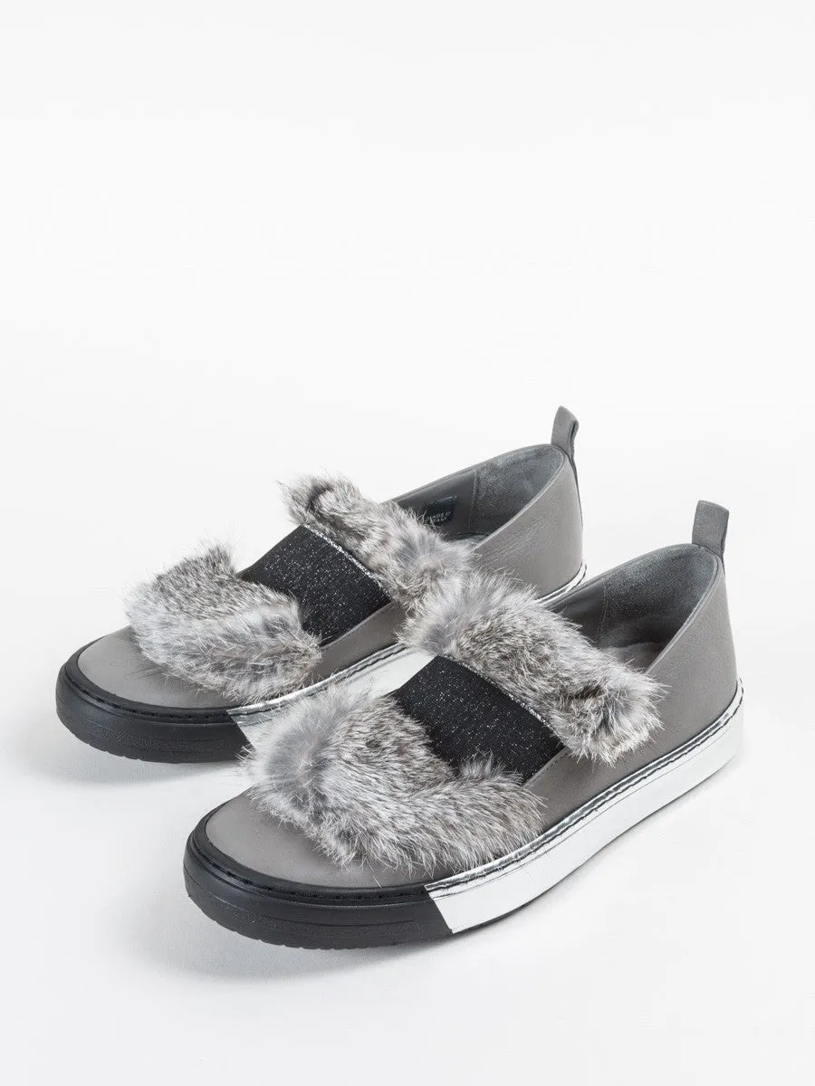 fur sneaker