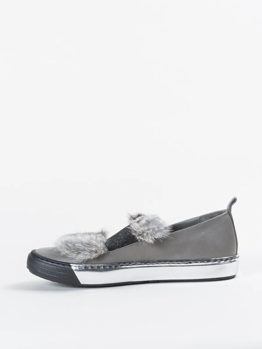 fur sneaker