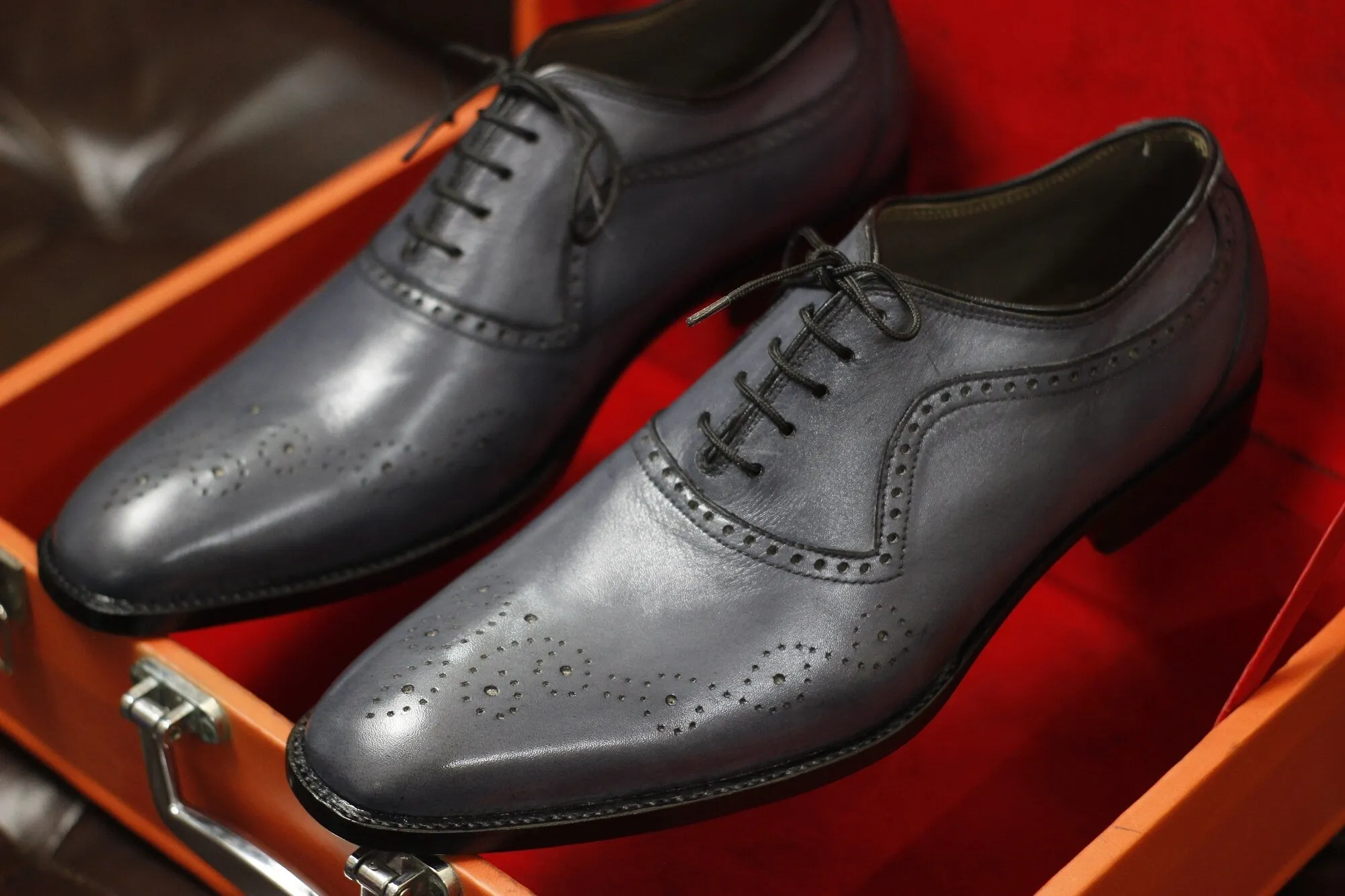 New Men's Handmade Formal Shoes Grey Leather Lace Up Stylish Brogue Toe Dress & Formal Wear Shoes