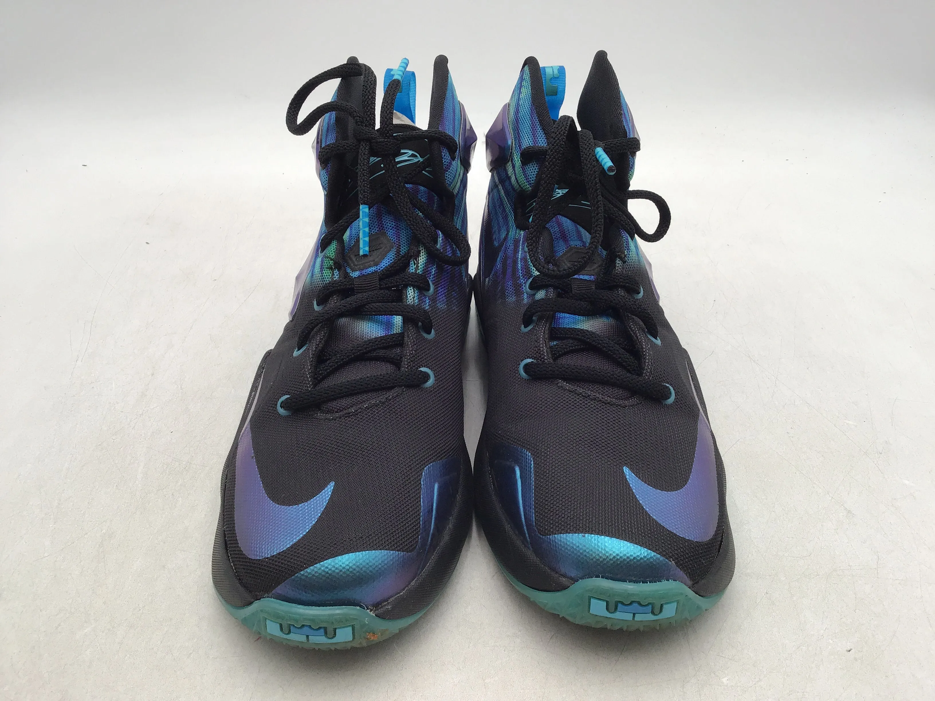 Nike Boys LeBron 13 808709-003 Black Blue Athletic Shoes - Size 5.5