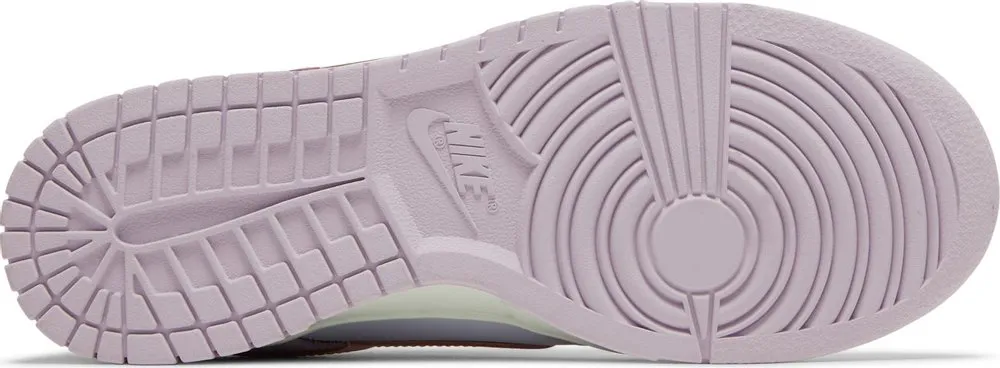 Nike Dunk Low 'Easter' (2022) (W)