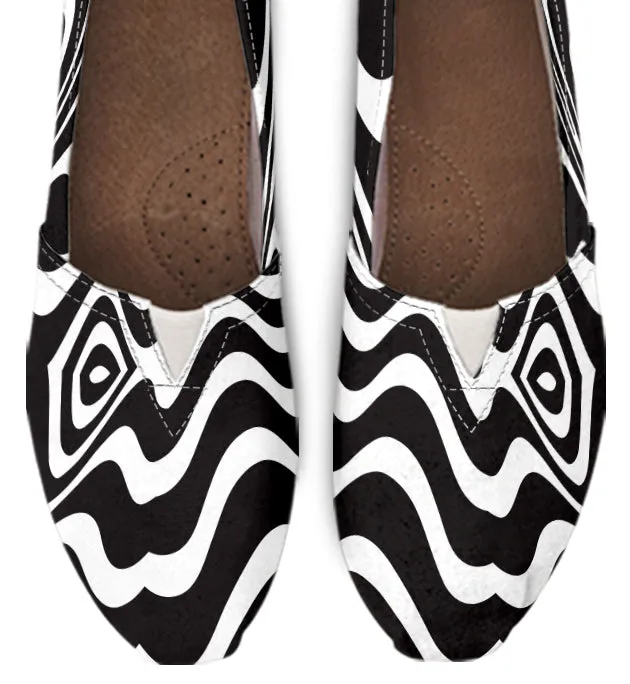 Psychedelic Zebra Women's Casual Shoes