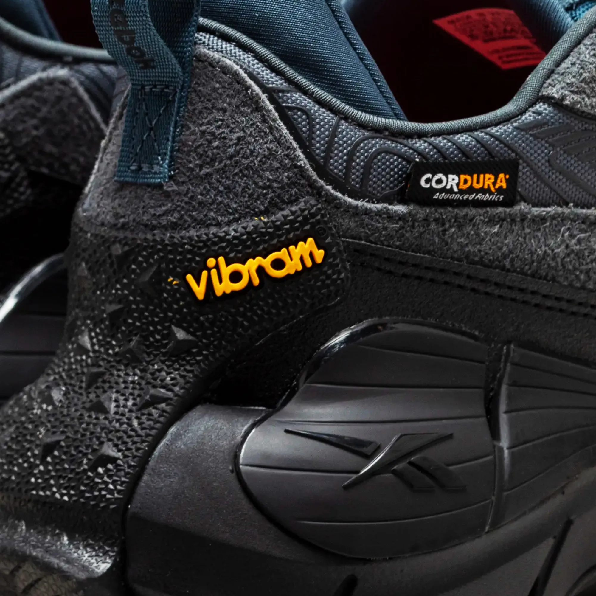 Reebok Mens Zig Kinetica 2.5 Edge Shoes