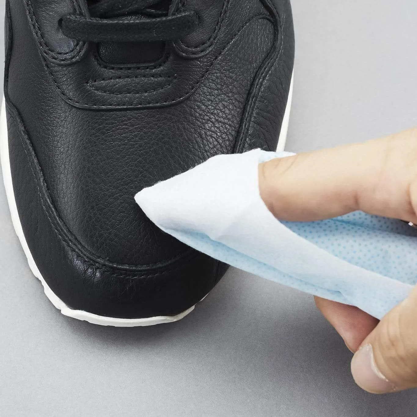 Sneaky Wipes - Shoe and Trainer Cleaning Wipes